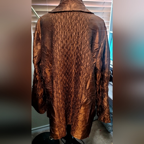 Bronze jacket - Picture 8 of 8